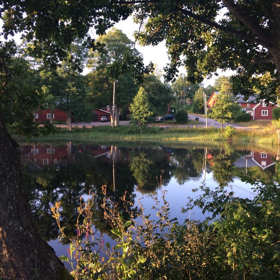 Yaberg Affaren Bed & Breakfast Hyltebruk Esterno foto